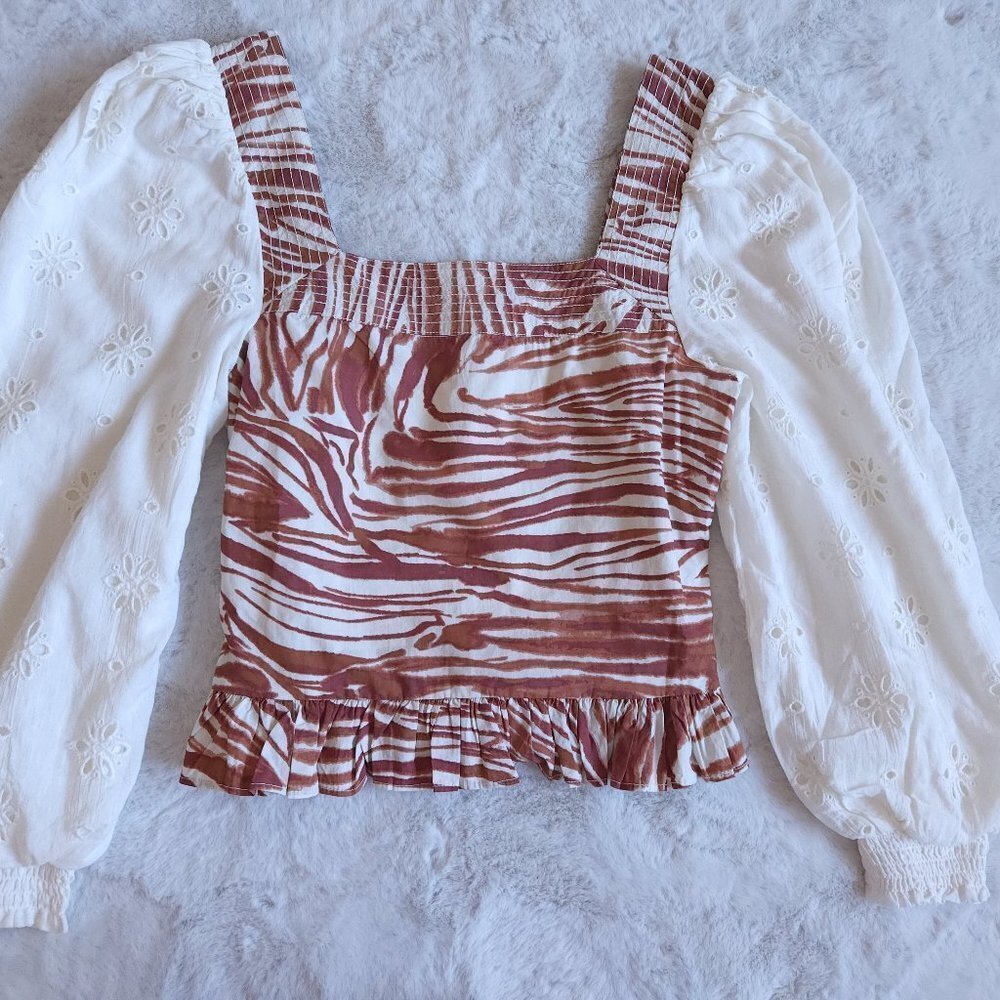 Anthropologie Love the Label eyelet smock puff sleeve top - Picture 5 of 16